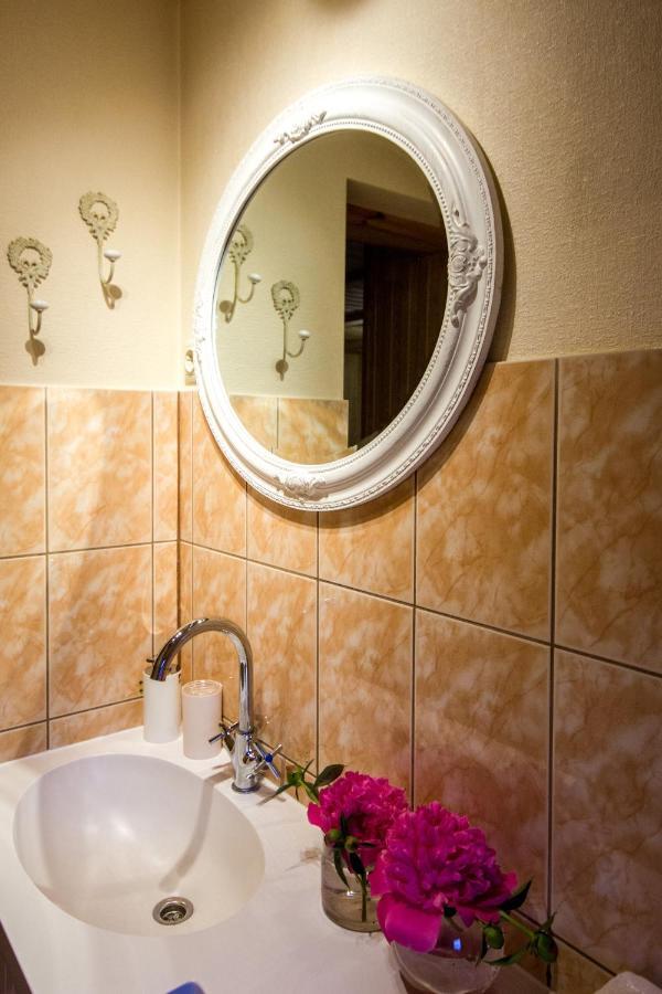 Flower Apartment Βέντσπιλς Εξωτερικό φωτογραφία